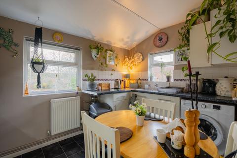 31 Broadlands, Thorverton, Exeter, EX5 5PT