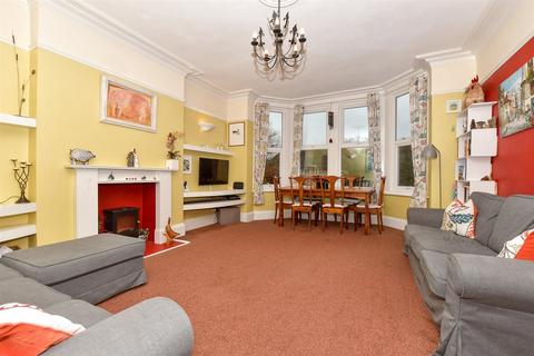 2 bedroom apartment for sale, Turketel Road, Folkestone, Kent