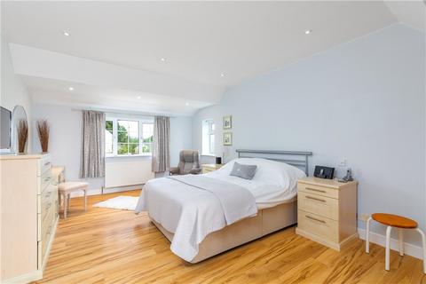 4 Beacon Rise, Ilkley, LS29 9DE