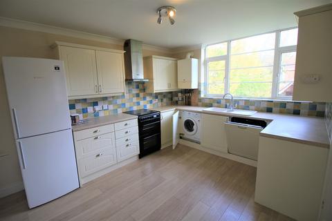 3 bedroom apartment to rent, Yarmouth Road, Norwich NR7