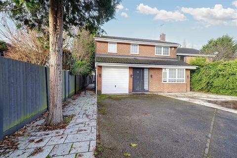 4 bedroom detached house for sale, Charlbury Court, Bramcote