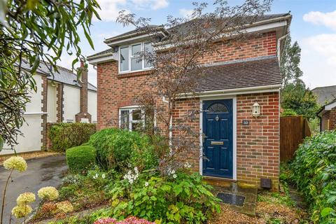 3 bedroom detached house for sale, York Road, Chichester, PO19