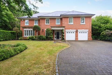 7 bedroom detached house to rent, Water Lane, Cobham, Surrey, KT11