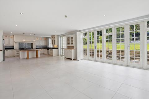 7 bedroom detached house to rent, Water Lane, Cobham, Surrey, KT11