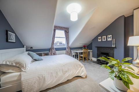 1 bedroom flat for sale, Bushnell Road, Balham