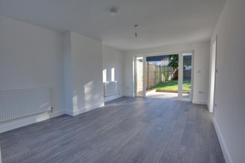 6 Briar Close, Crawley, RH11 7TH