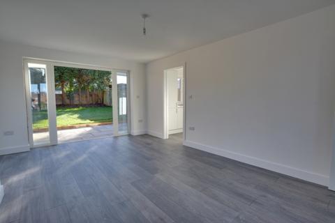 6 Briar Close, Crawley, RH11 7TH