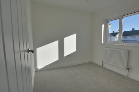 6 Briar Close, Crawley, RH11 7TH