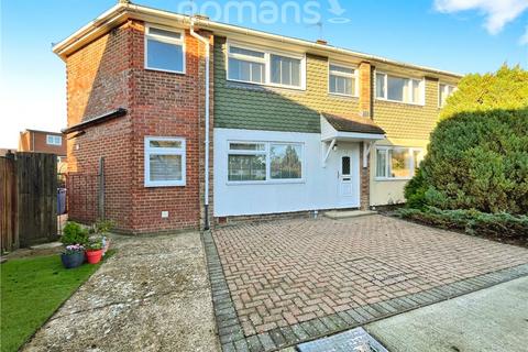 4 bedroom semi-detached house for sale, Berrybank, College Town, Sandhurst