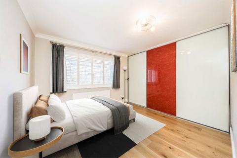 6, Morecroft Manor Road, Twickenham, TW2 5DQ