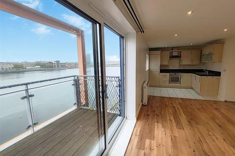 2 bedroom flat for sale, Watersmeet, Chatham ME4