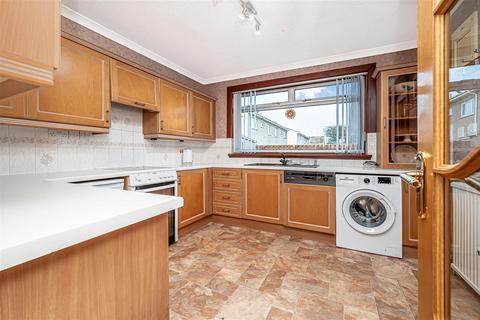 63 Greycraigs, Cairneyhill, Dunfermline, KY12 8XN