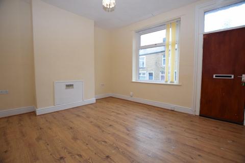 2 bedroom terraced house to rent, Fir Street, Nelson