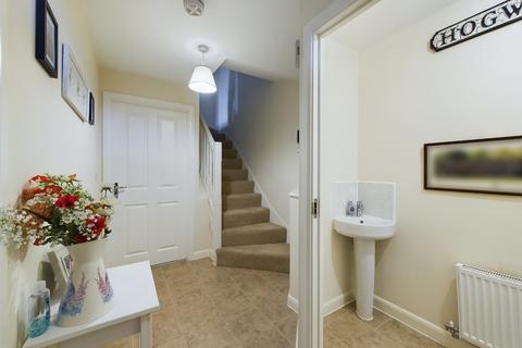 3 bedroom end of terrace house for sale, Rose Tree Close, Moulton, Northamptonshire, NN3 7SU