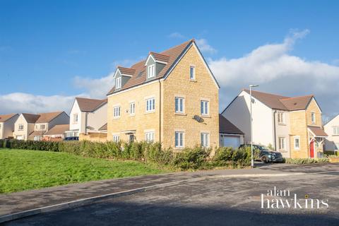 4 bedroom detached house for sale, Evening Star, Royal Wootton Bassett