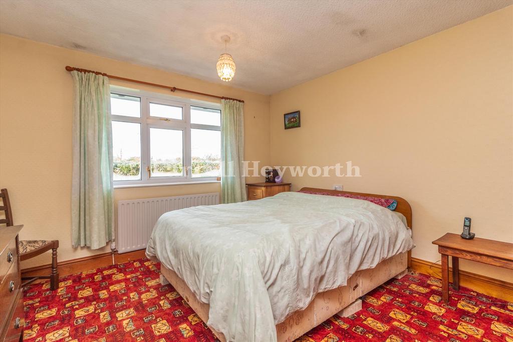 Front Double Bedroom