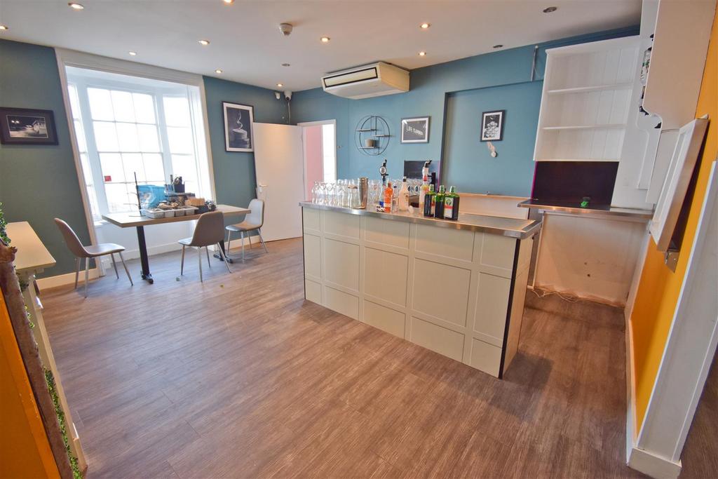 Bar Area 2.jpg