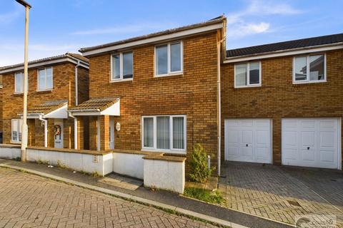 3 bedroom semi-detached house for sale, Voisey Close, Chudleigh Knighton