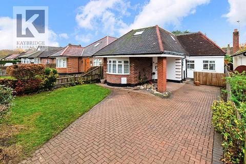 3 bedroom detached bungalow for sale, Salisbury Road, Worcester Park, KT4