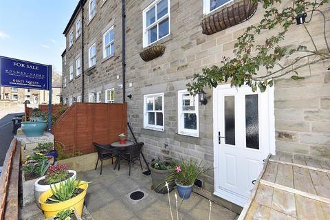 3 bedroom townhouse for sale, Dyers Court, Bollington SK10 5GG