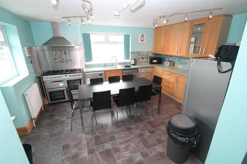 8 bedroom semi-detached house to rent, BPC00648 *STUDENT PROPERTY* Elmhurst Avenue, Eastville, Bristol, BS5