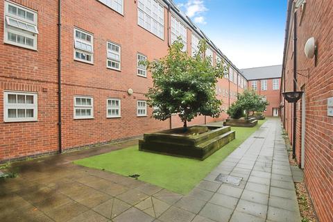 1 bedroom flat for sale, Tudor Studios, Tudor Road, Leicester, Leicestershire, LE3