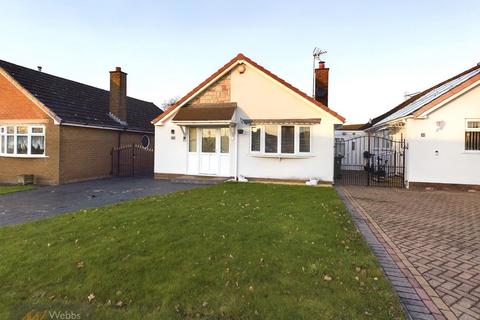 2 bedroom detached bungalow for sale, Deakin Avenue, Walsall WS8