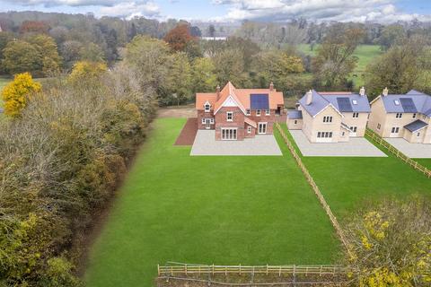 5 bedroom detached house for sale, Hackthorn