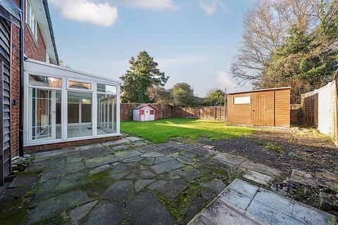 27 Greatpin Croft, Fittleworth, Pulborough, RH20 1HX