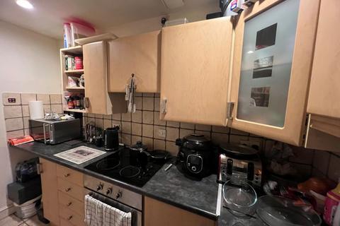 1 bedroom flat for sale, Westbourne Gardens, Folkestone CT20