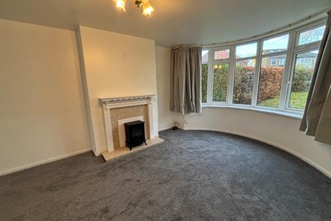 3 bedroom house to rent, Carr Manor Road, Leeds, West Yorkshire, UK, LS17