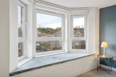 2 bedroom flat for sale, Afton Street, Flat 3/3, Shawlands, Glasgow, G41 3BY