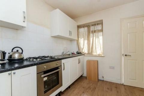 1 bedroom flat for sale, 174 Connell Crescent, Ealing, London, W5 3BP