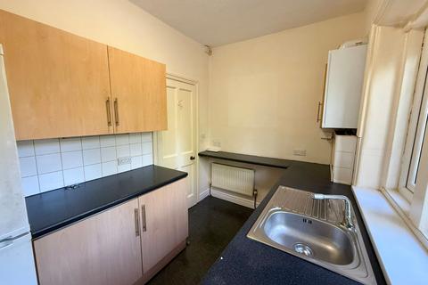 1 bedroom bungalow to rent, Ashwell Road, Manningham, Bradford, West Yorkshire, BD8