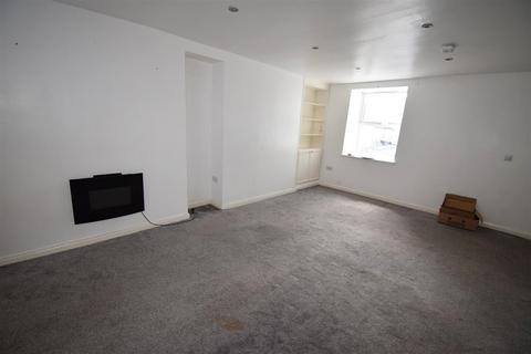 2 bedroom house for sale, Park Square, Blaenau Ffestiniog