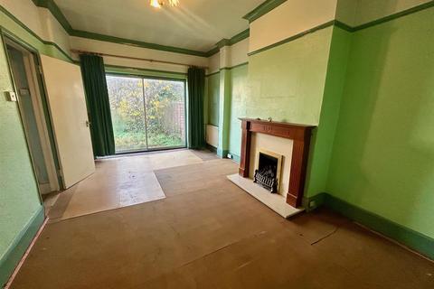 1 bedroom maisonette for sale, Hall Lane, London