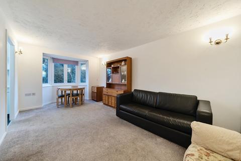 1 bedroom apartment for sale, Juniper Court, Neal Close, Northwood