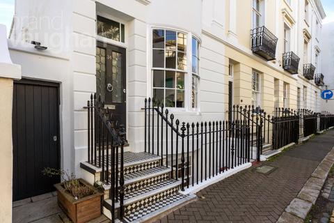 1 bedroom flat for sale, Norfolk Square, Brighton, East Sussex, BN1