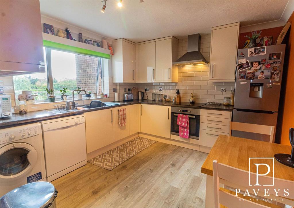 Kitchen breakfast room