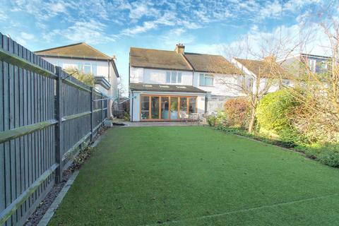 3 bedroom semi-detached house for sale, West Street, Carshalton SM5