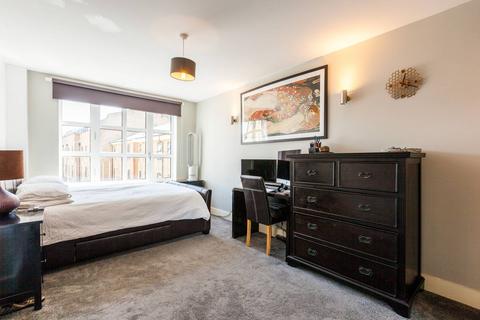 2 bedroom flat for sale, Eagle Works East, Quaker Street, Spitalfields, London, E1