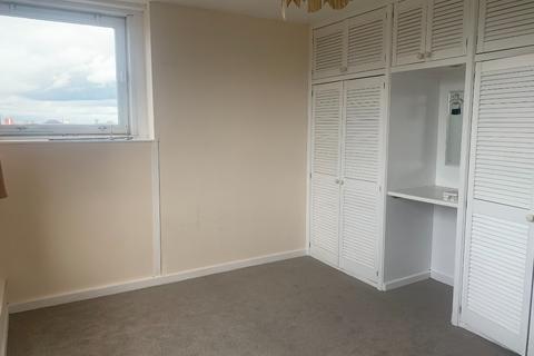 2 bedroom flat to rent, Grange Vale, Sutton SM2