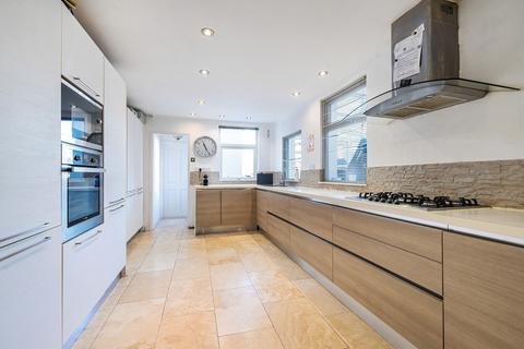 undefined, Pretoria Road, Romford RM7