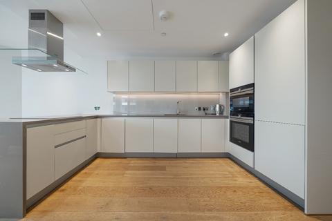 3 bedroom apartment to rent, 340 Queenstown Road, London SW11