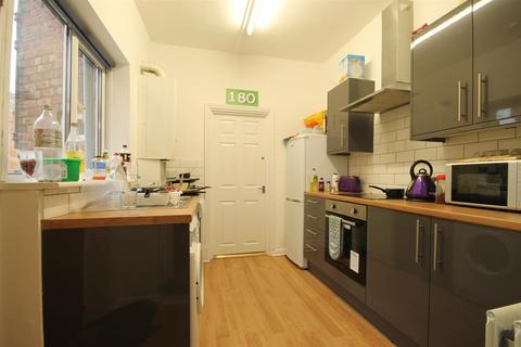 3 bedroom apartment to rent, Shortridge Terrace, Jesmond