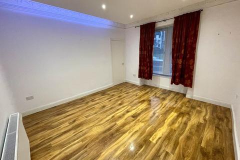 1 bedroom flat to rent, Strathmartine Road, Dundee,