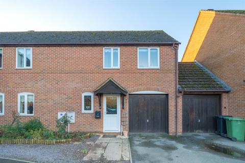 3 bedroom semi-detached house for sale, Strensham Gate, Worcester WR8