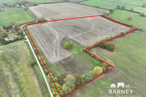 Land for sale, Chaddington Lane, Wootton Bassett SN4