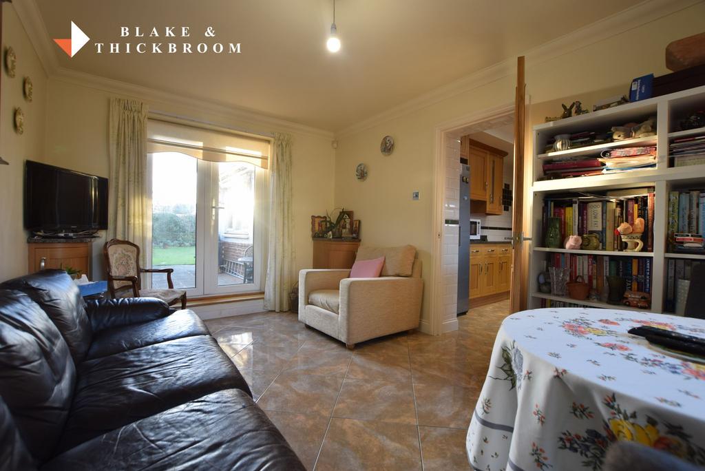 Bedroom three / dining room