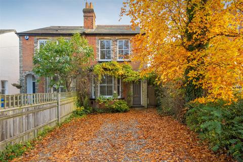 3 bedroom semi-detached house for sale, New Road, Ascot